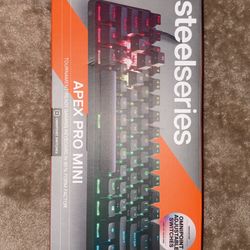 Apex Pro Mini Keyboard 
