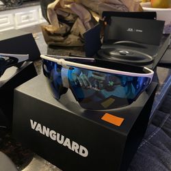 Oakley Meta Vanguard 