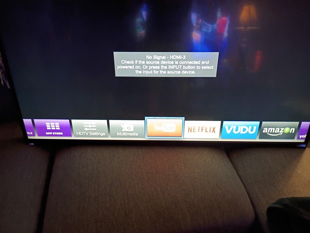48 Inch Vizio Smart TV , Does Come With Roku,