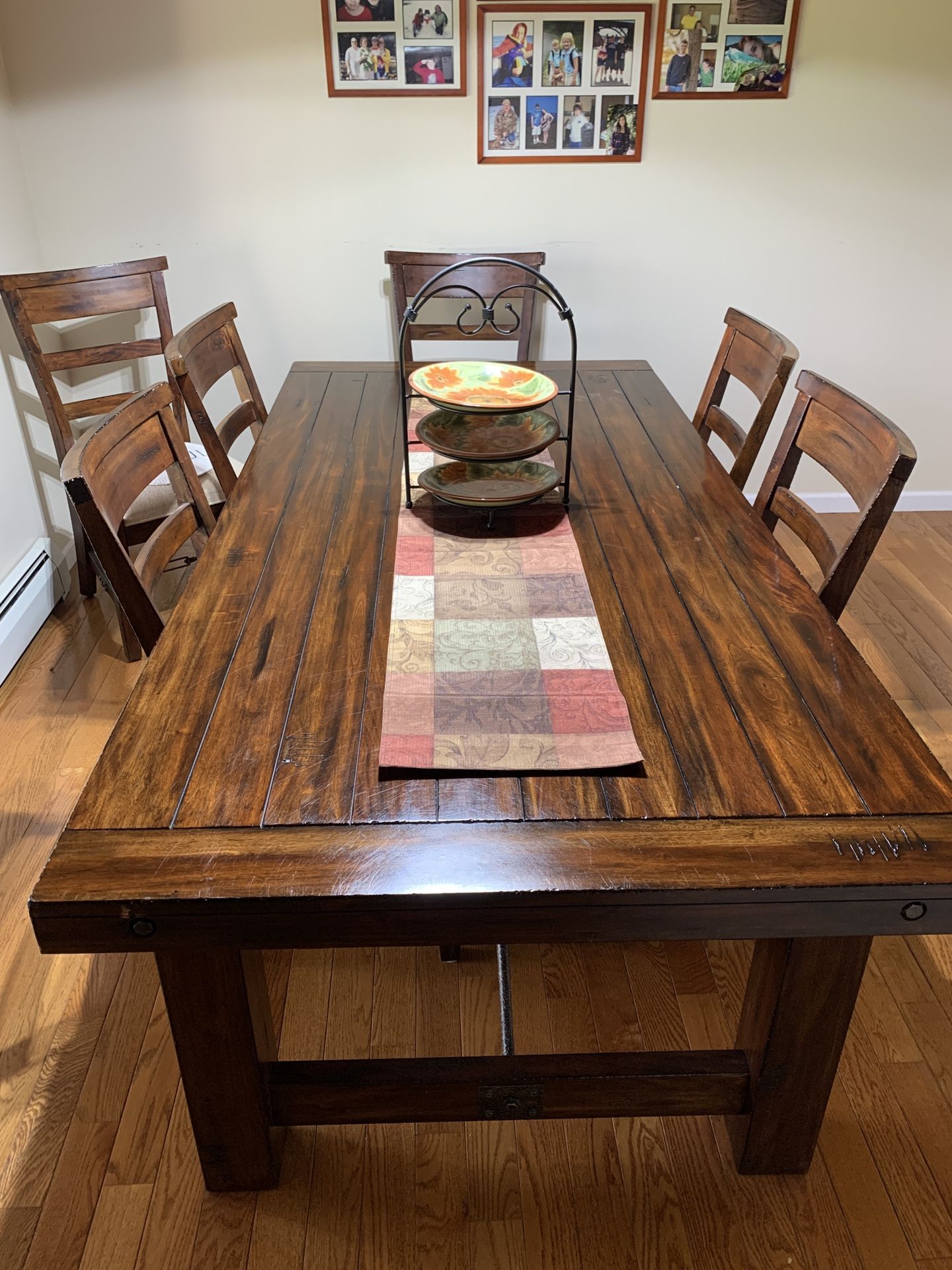 Dining Room Table With 6 Chairs