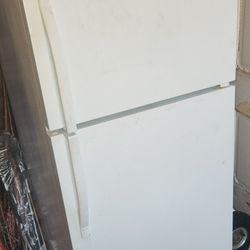 Working Fridge 