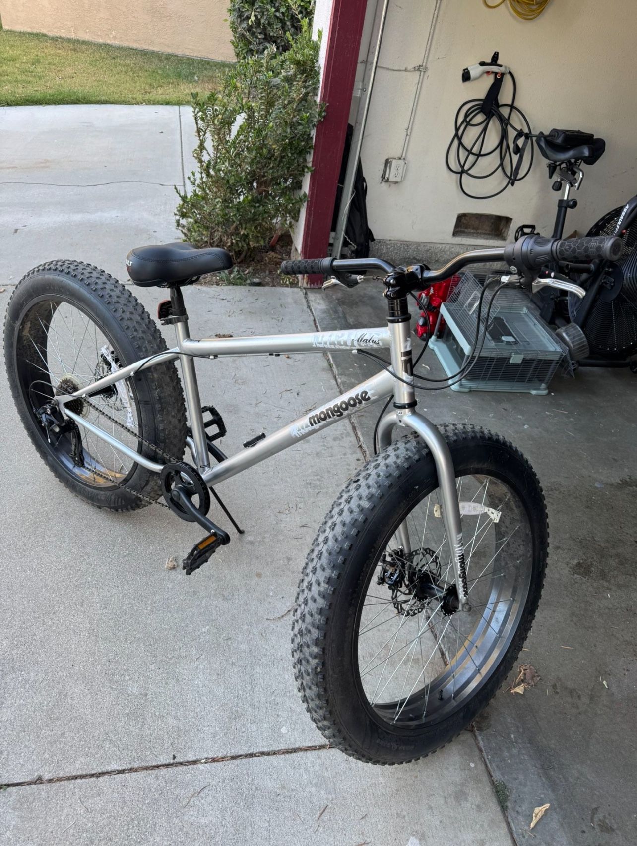 Mongoose Malus 26in Fat Tire Bike