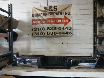 2025 - 2026 Ford F250 rear bumper complete (used)