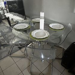 Table Set With 4 Chairs Glass 