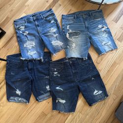 4 JEAN SHORTS