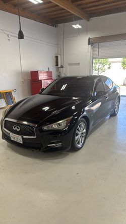 2015 Infiniti Q50