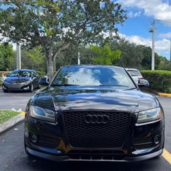 Car Audi A 5 Coupe Black 