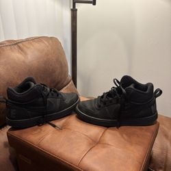 Nike Court Borough 6.5Y