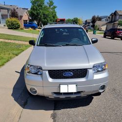 2005 Ford Escape