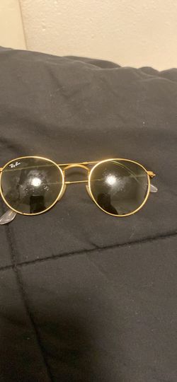Ray-Ban Round Metal Sunglasses