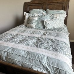 Cama Queen
