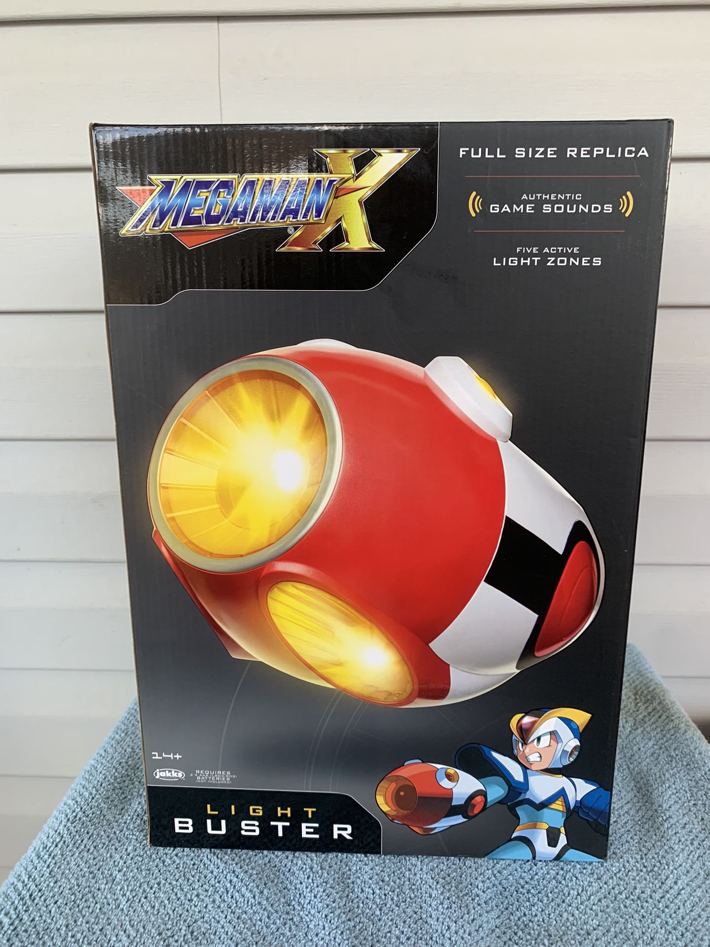 Jakks Pacific Mega Man x Full Size Replica Light Buster w/ Sound Effects