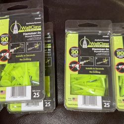WallClaw 90.0-lb 3/16-in x 2-in Push-In Anchors with Screws Included 25.0 -Pack