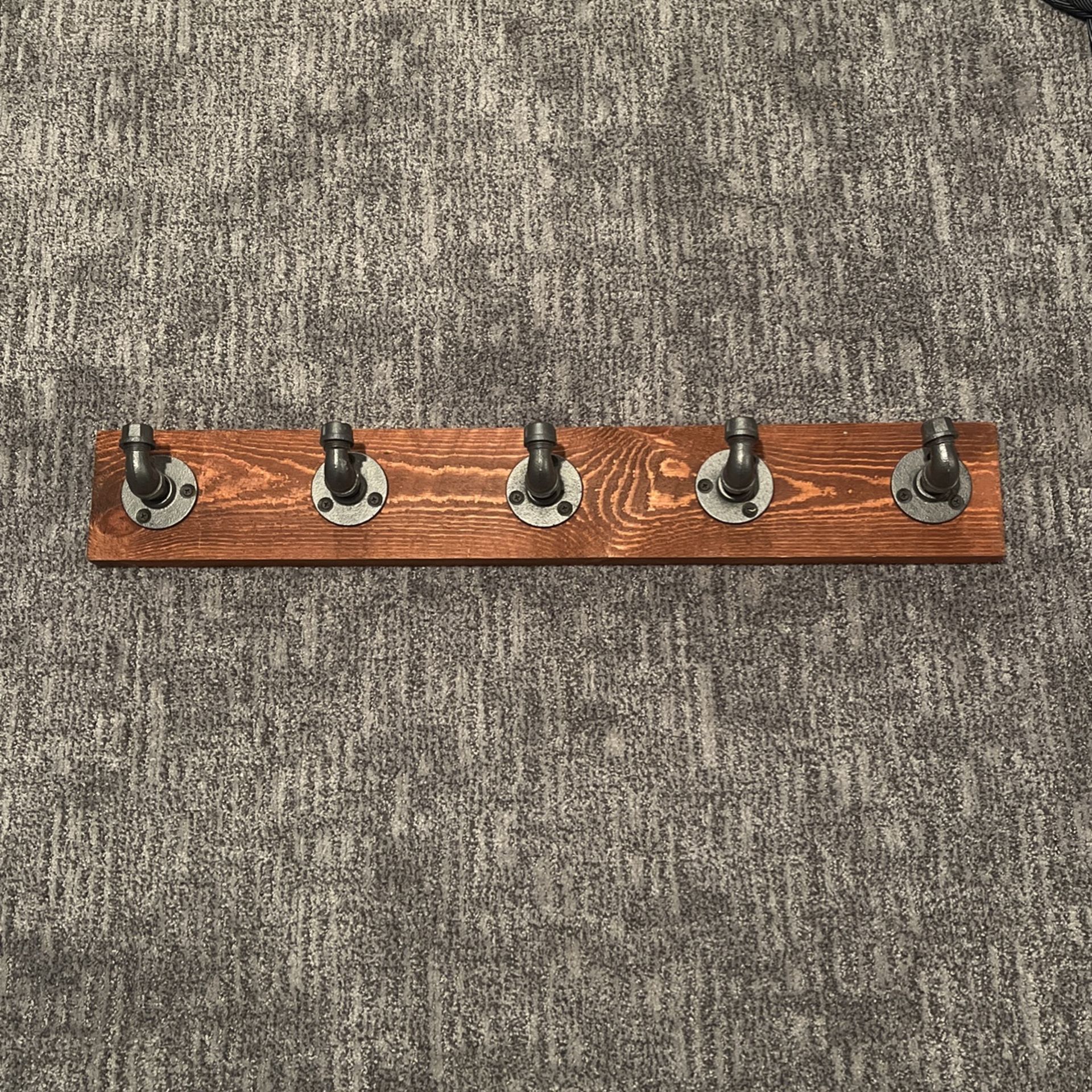 Mountable Hanging Storage
