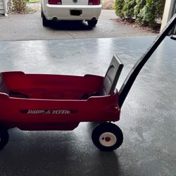 RADIO FLYER Wagon