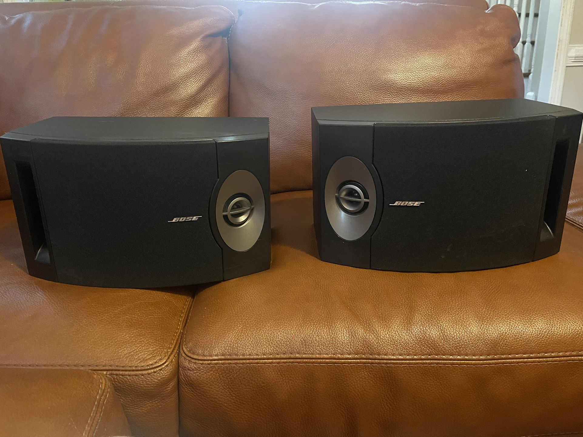 Bose Bookshelf Speakers