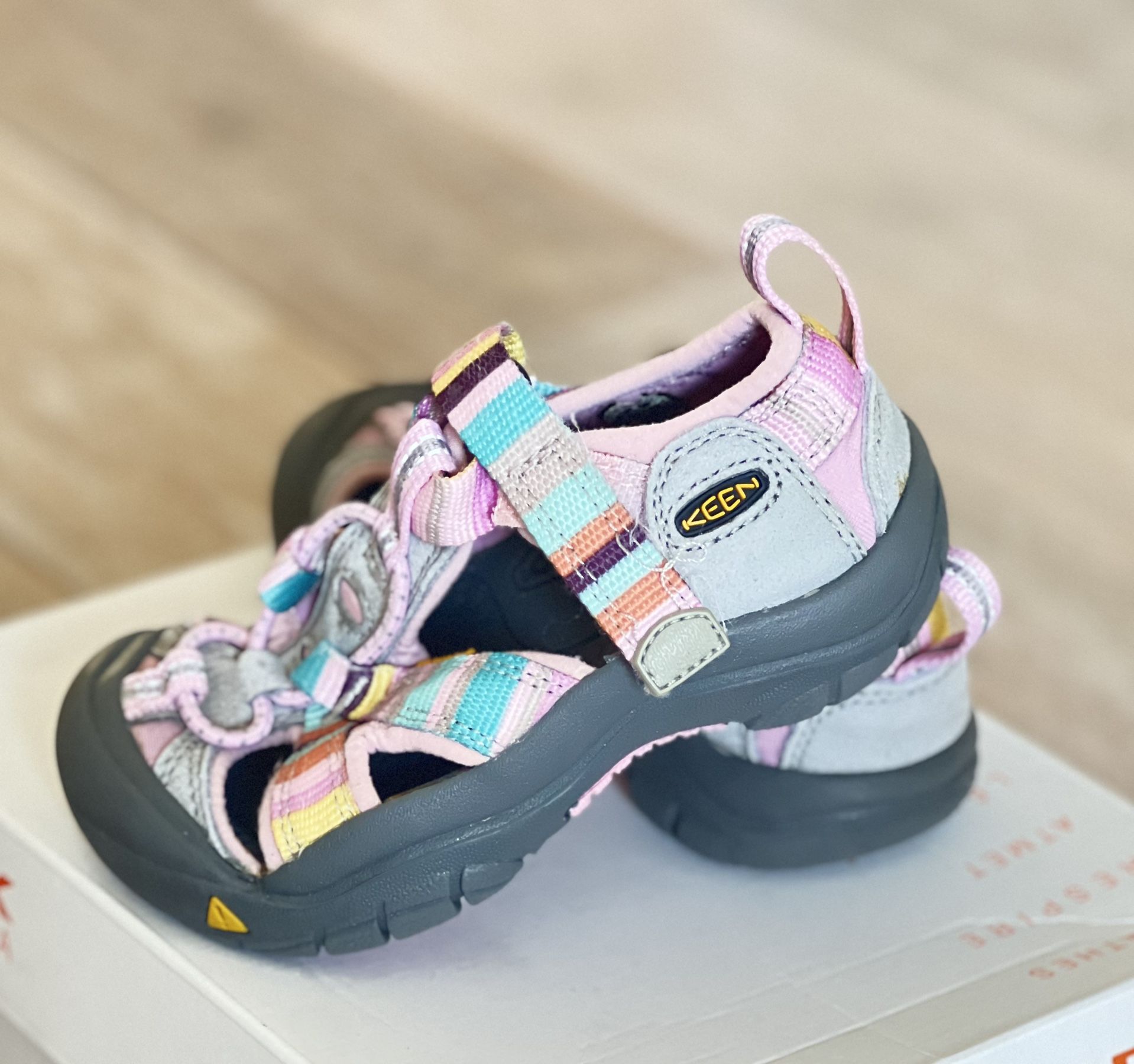 Keen Washable Sandals Size 8