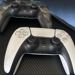 PS5 Controllers