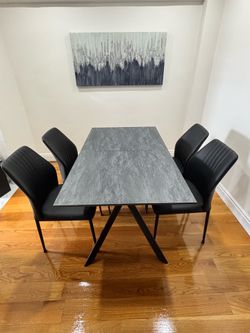 Dinning table