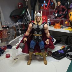 Marvel Legends Thor
