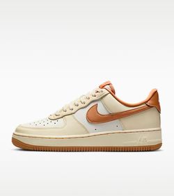 WMNS Air Force 1 ‘07, coconut milk/metallic copper, size 8.5