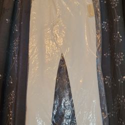 NWT Michael Kors White Skinny Jeans Size 8. 