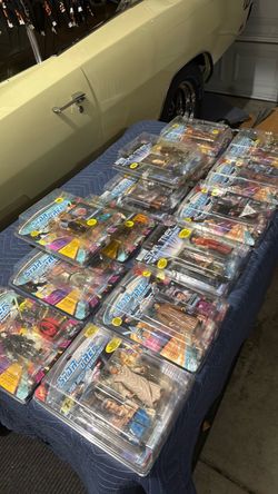 Star Trek The Next Generation Action Figures Lot
