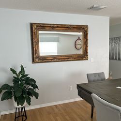 Solid wood mirror