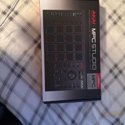 Akai Professional 