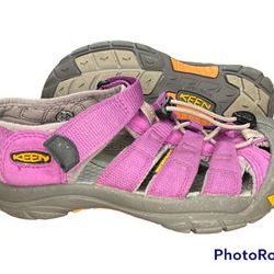 KEEN Pink Waterproof Sandals Youth Girl's Size 2. 