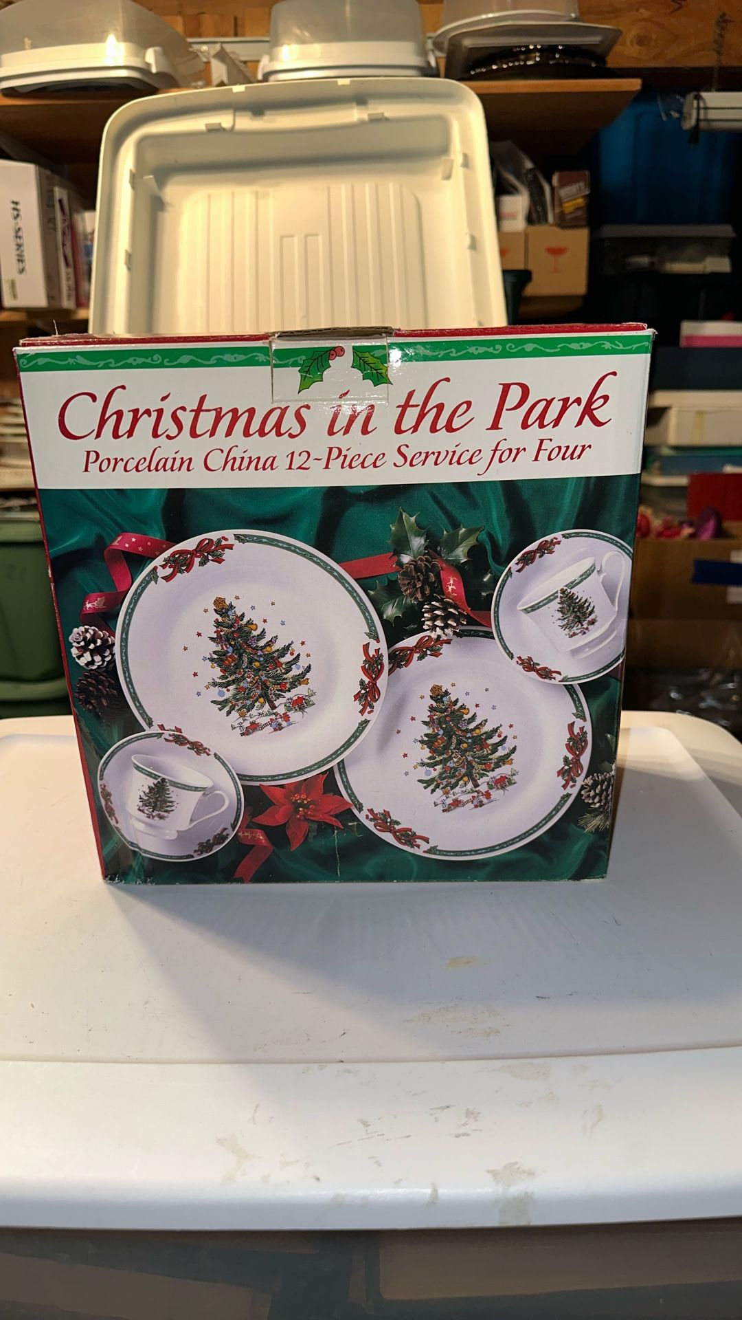 Christmas In The Park 12-Piece Porcelain China