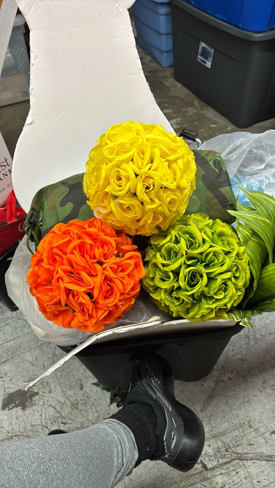3 Rose Balls