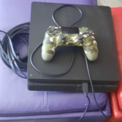 Ps4 250 Obo With Controller 