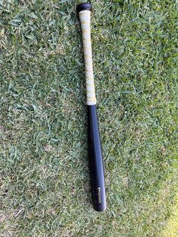 Louisville Slugger Genuine 28” Wood Baseball Bat