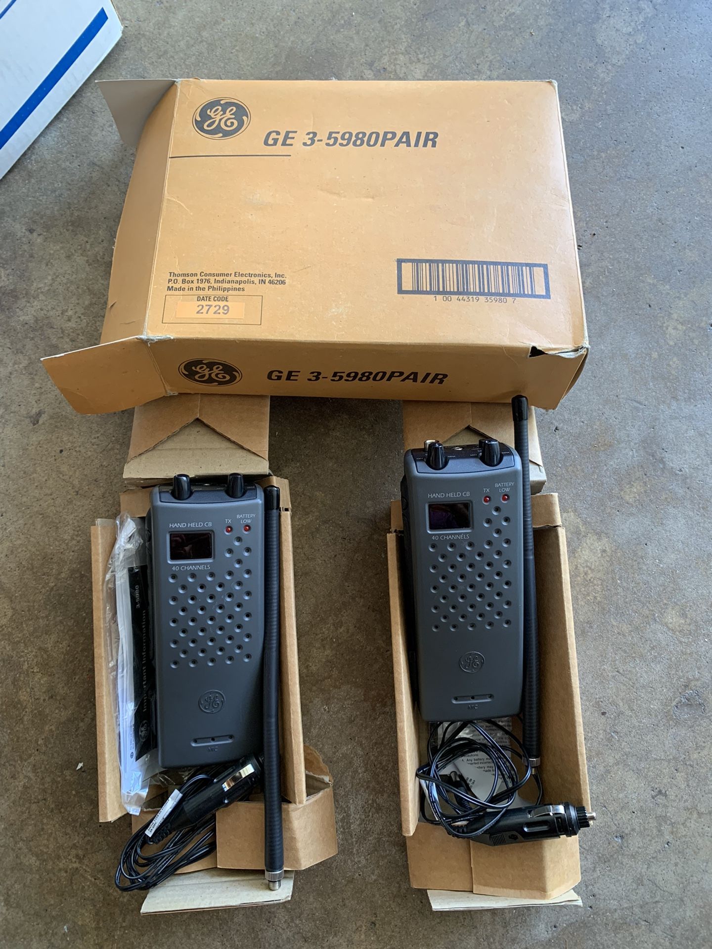 GE 3 5980 Walkie Talkies