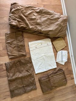 Queen size bedding