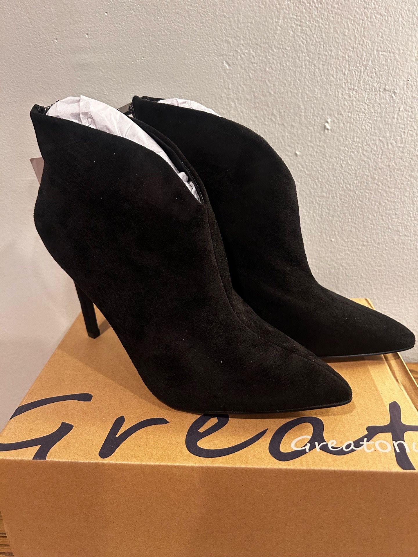 Black stiletto bootie