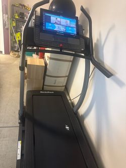 NordicTrack Treadmill with iFIT Touchscreen