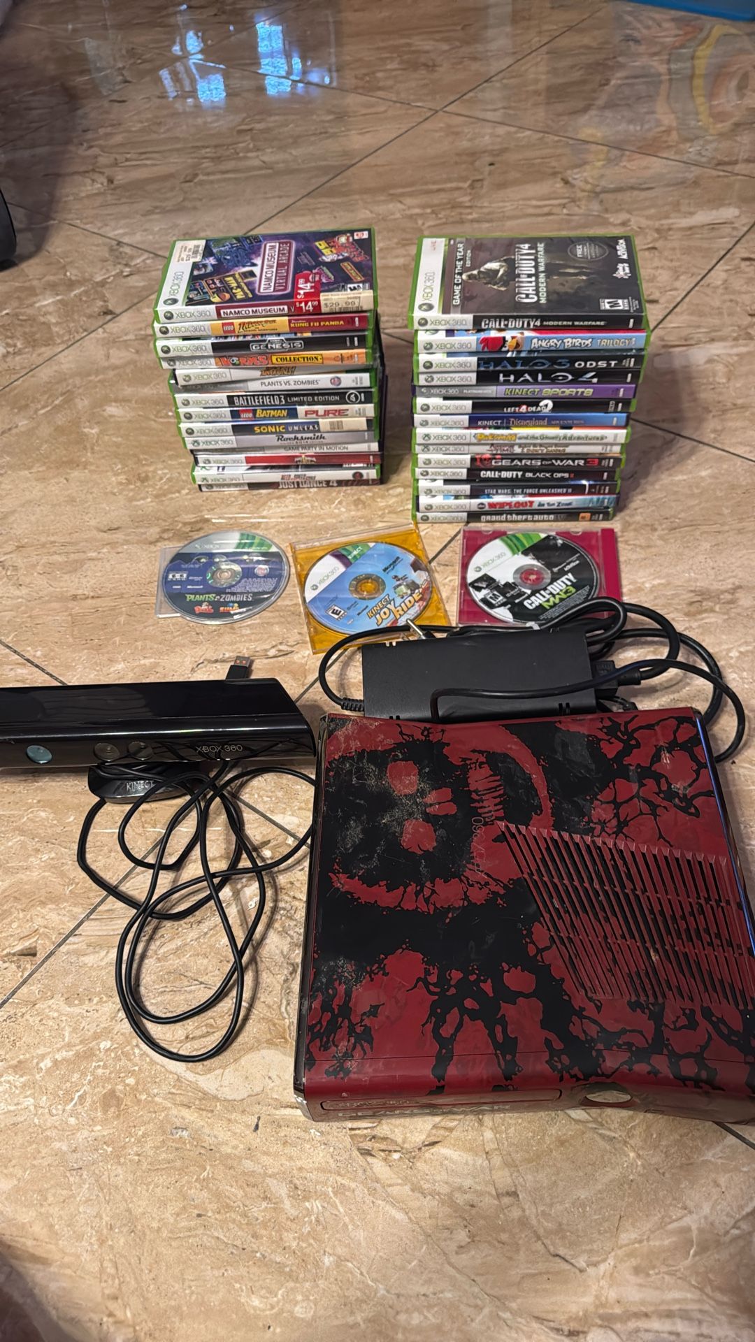 Xbox 360 Gears Of War Console, Kinect, Controller, 35 Games