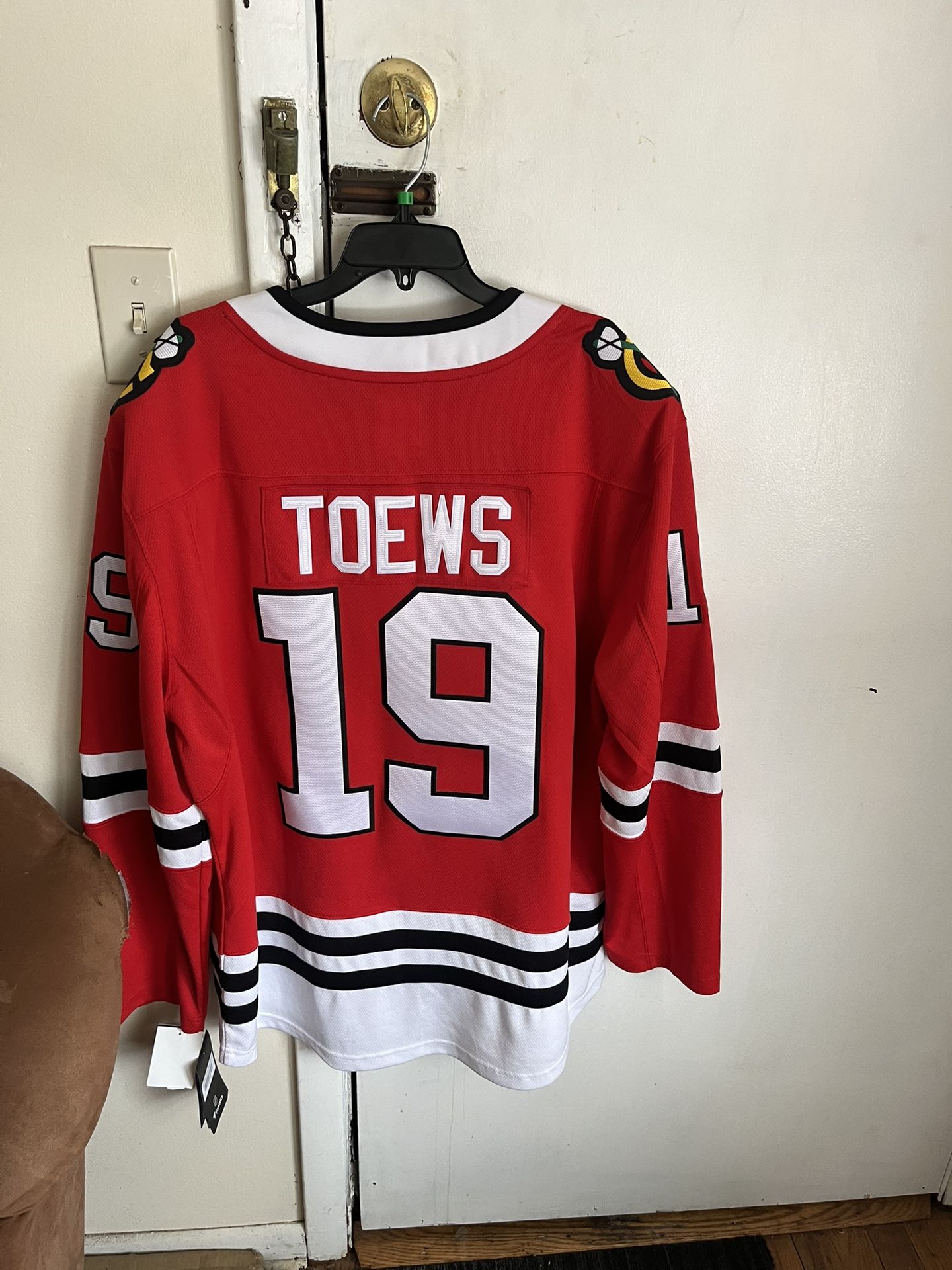 Jonathan Toews Chicago Blackhawks Fanatics Men’s NHL Jersey XL