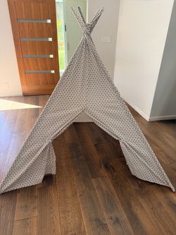 Kids Play Teepee Tent