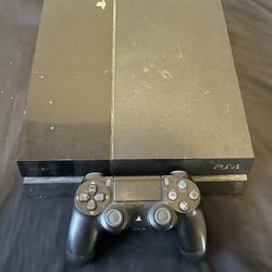 PlayStation 4 With Controller 