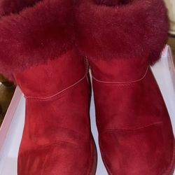 Juicy Couture King 2: Red  Faux Fur & Microsuede Women’s Boots Size 8