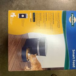 Automatic Pet Feeder