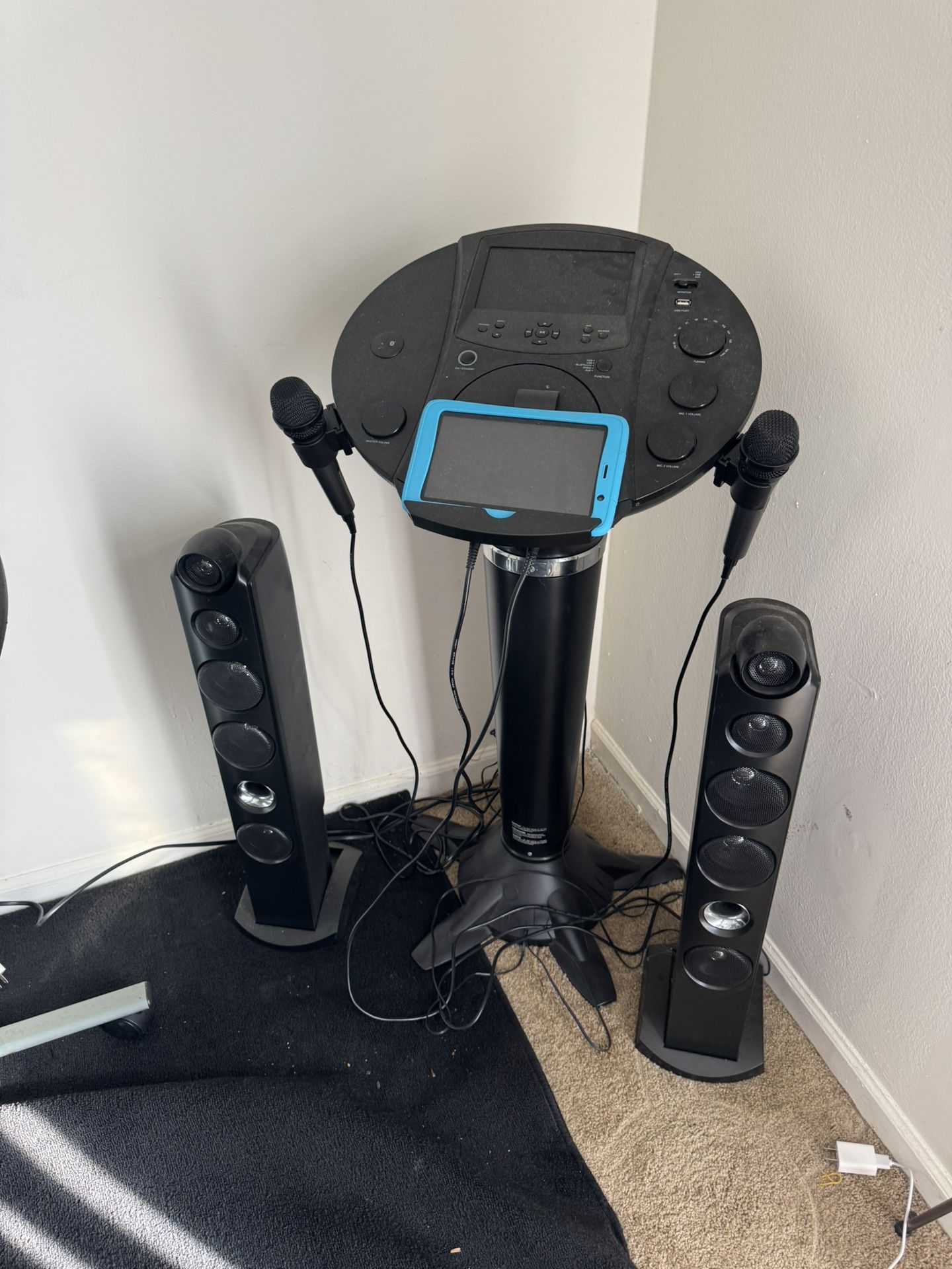 karaoke machine 9/10 condition