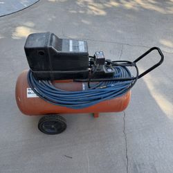 Craftsman 6hp 33g Air compressor 