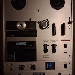 Reel To Reel  Akai 