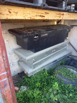 Truck tool box bed boxes