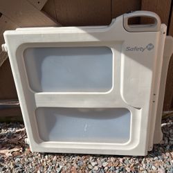 Safety St Baby Gate 
