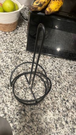 Paper towel holder